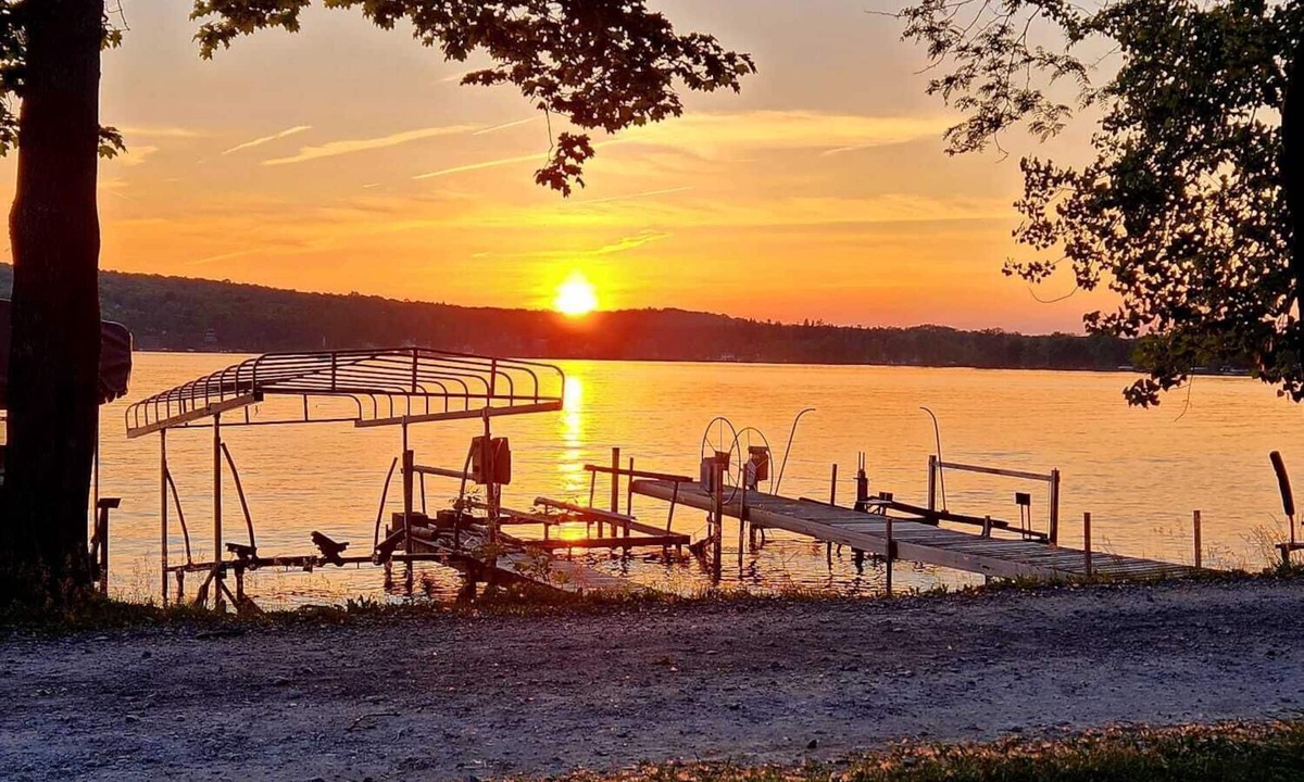 Honeoye House | Designer Lakefront 2 BR, 1 BA w/Lake Access, Driveway Parking & Private Beach