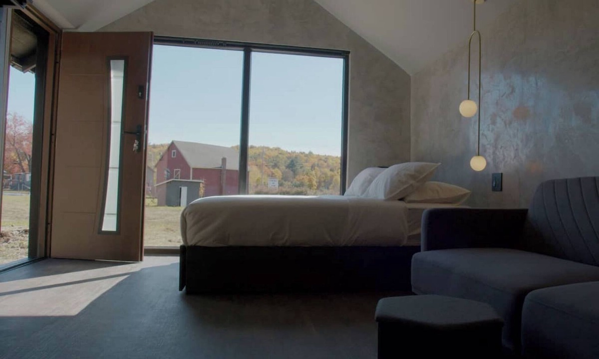 Brandon Cabin | Emrose Luxury Cabins 14