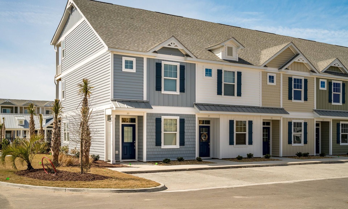 Atlantic Beach House | End Unit Townhome Located in Atlantic Beach, North Carolina