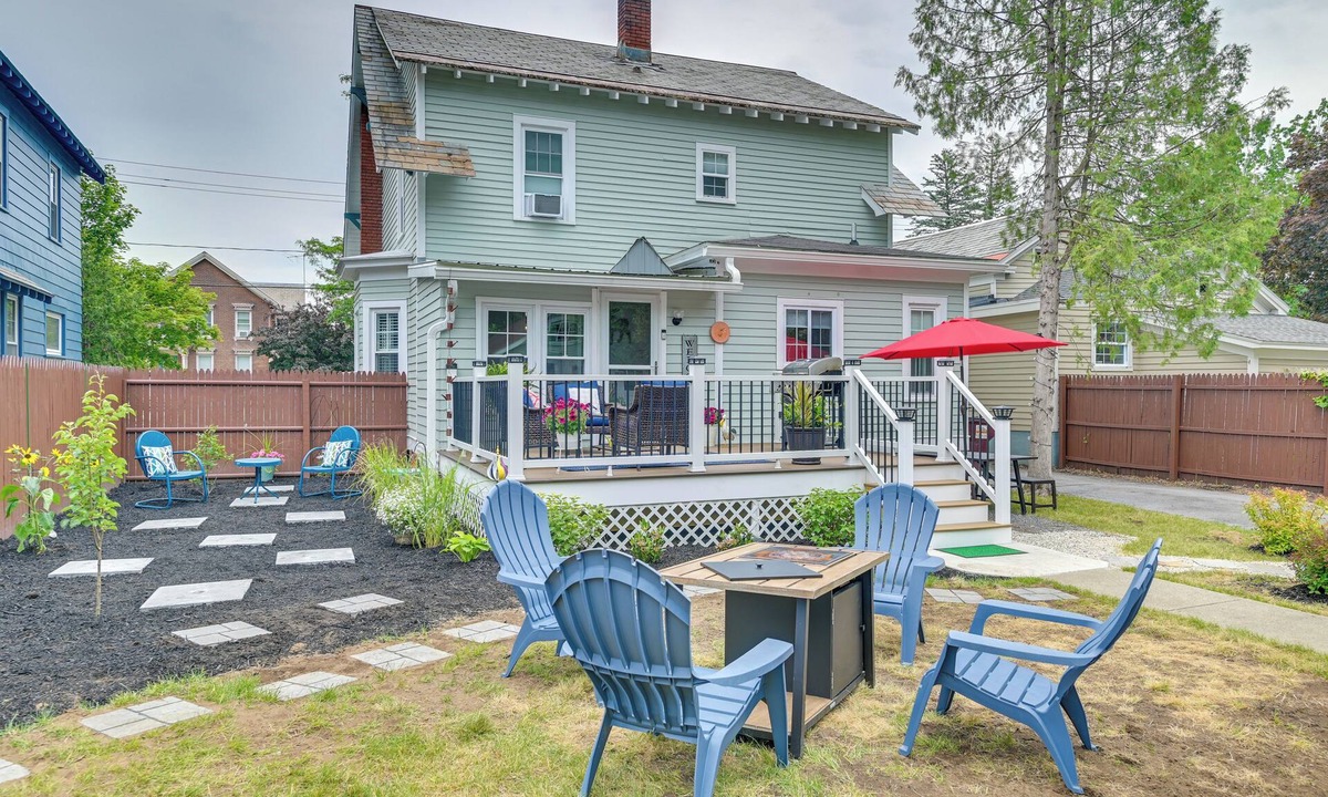 Glens Falls House | Family-Friendly Glens Falls Home w/Sun Porch