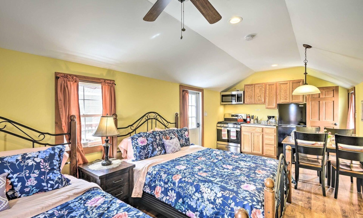 Pleasant Mount Hotel | Farm Stay - Relaxing Rejuvenation Autumn Midweek - 35% OFF Promo!