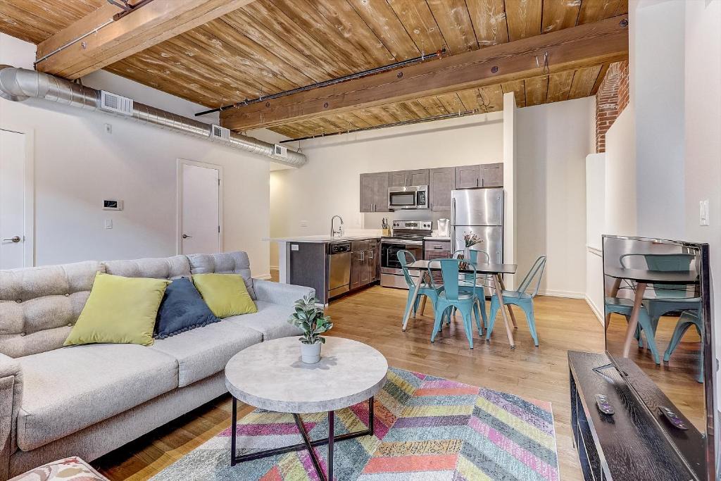 Northern Liberties Apartment | FRONTDESK 1133 N 4th St Apts Northern Liberties Philadelphia