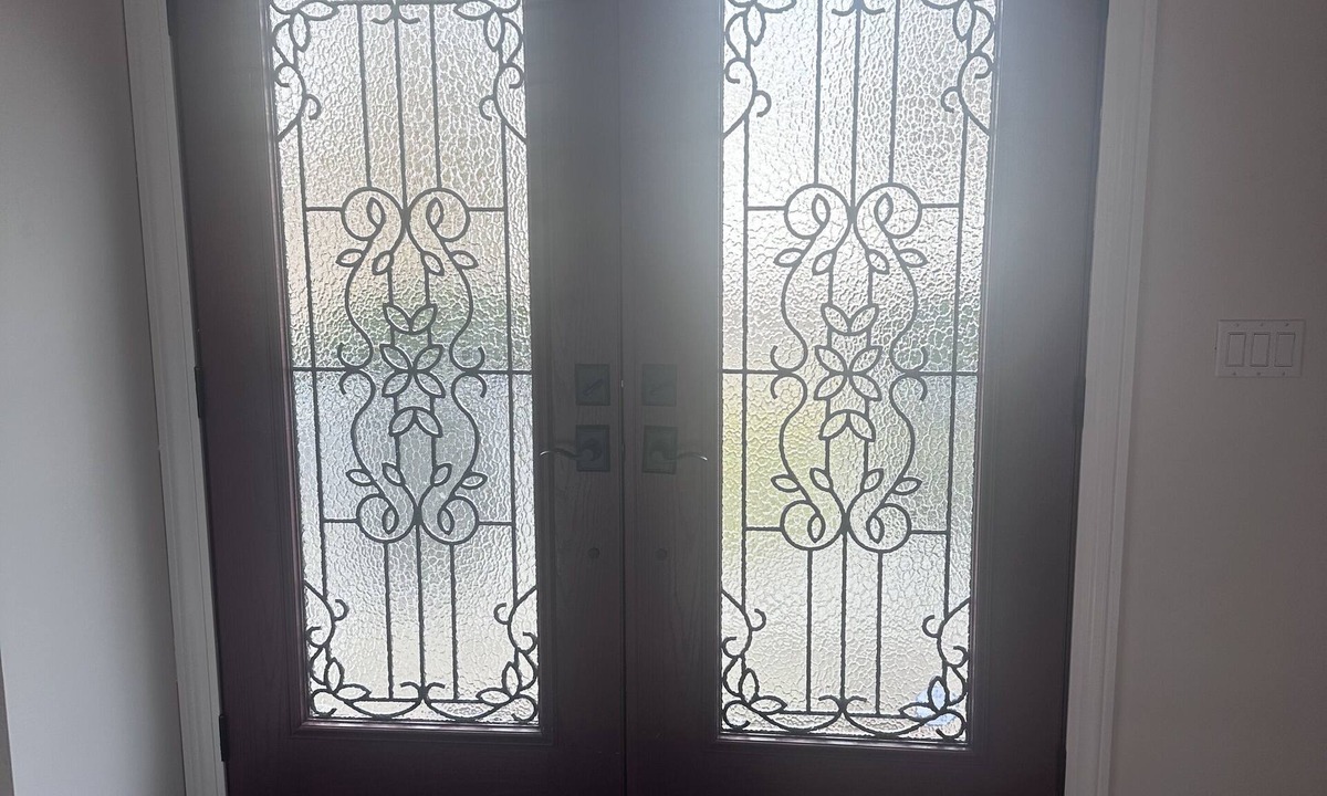 Hopelawn House | Fully Furnished 4 Bedroom in centrally located