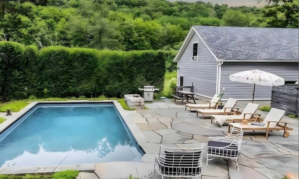Hudson House | Gemini House - 1892 Farmhouse w/ Pool in Hudson