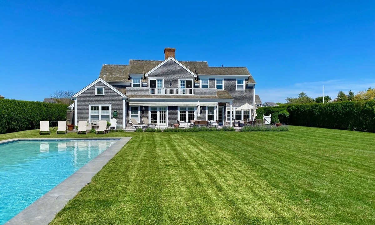 Siasconset House | Gorgeous Sconset home. Huge pool, and car rental option!