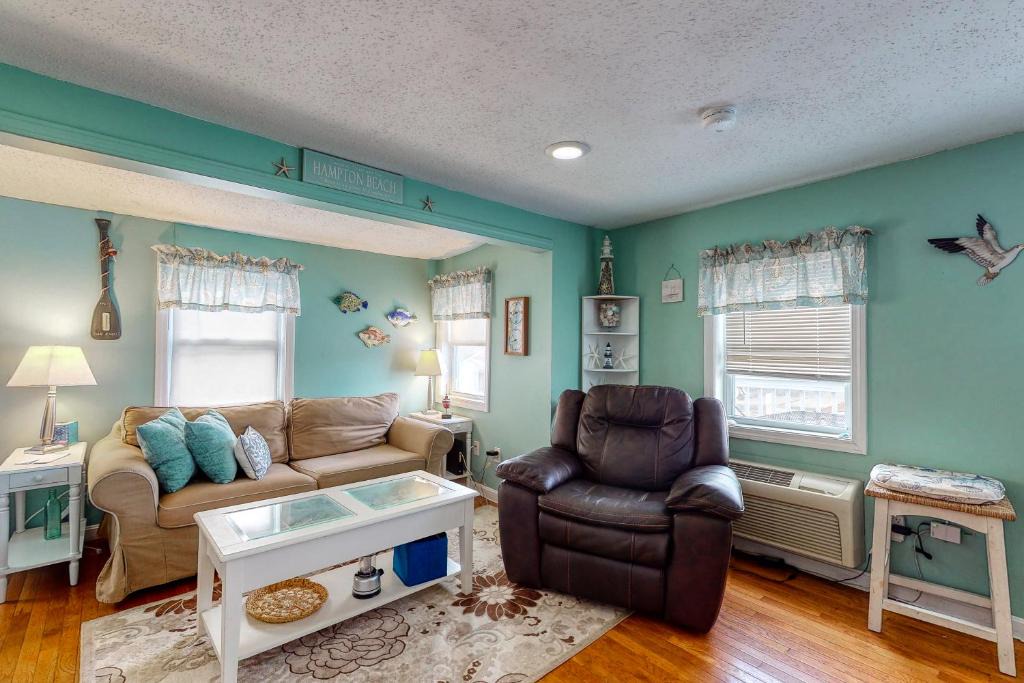 Hampton Apartment | Hampton Beach Hangout & Nancy's Villa