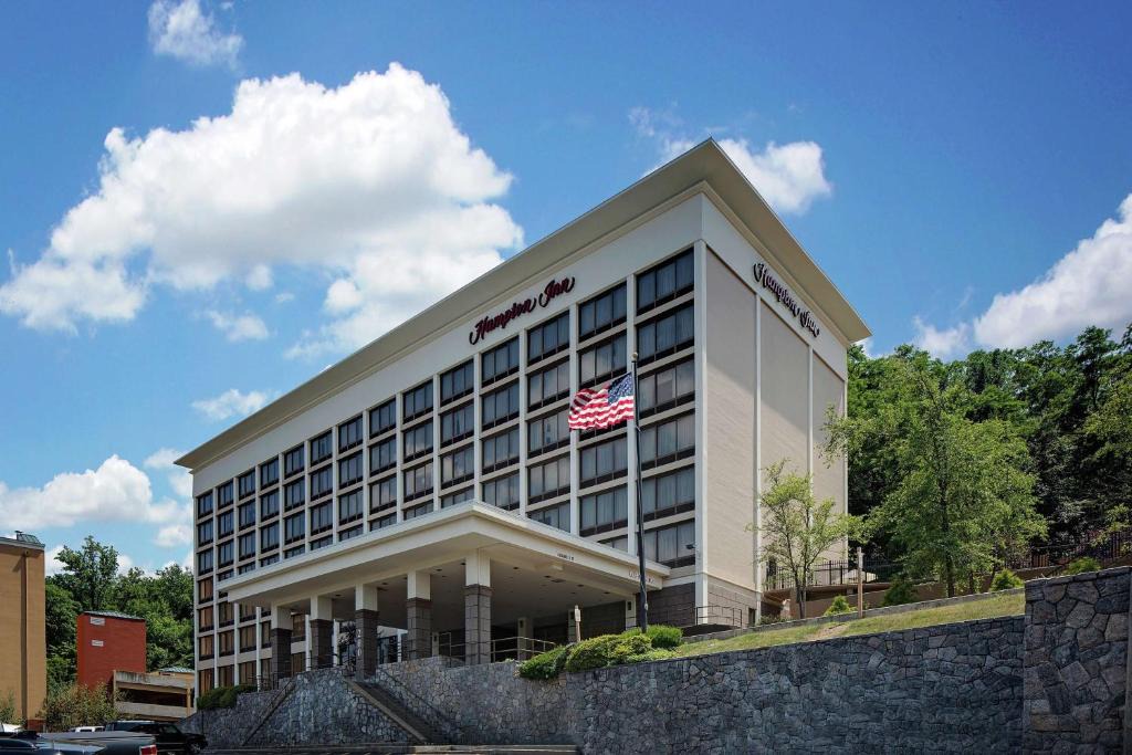 Hampton Inn White | Elmsford