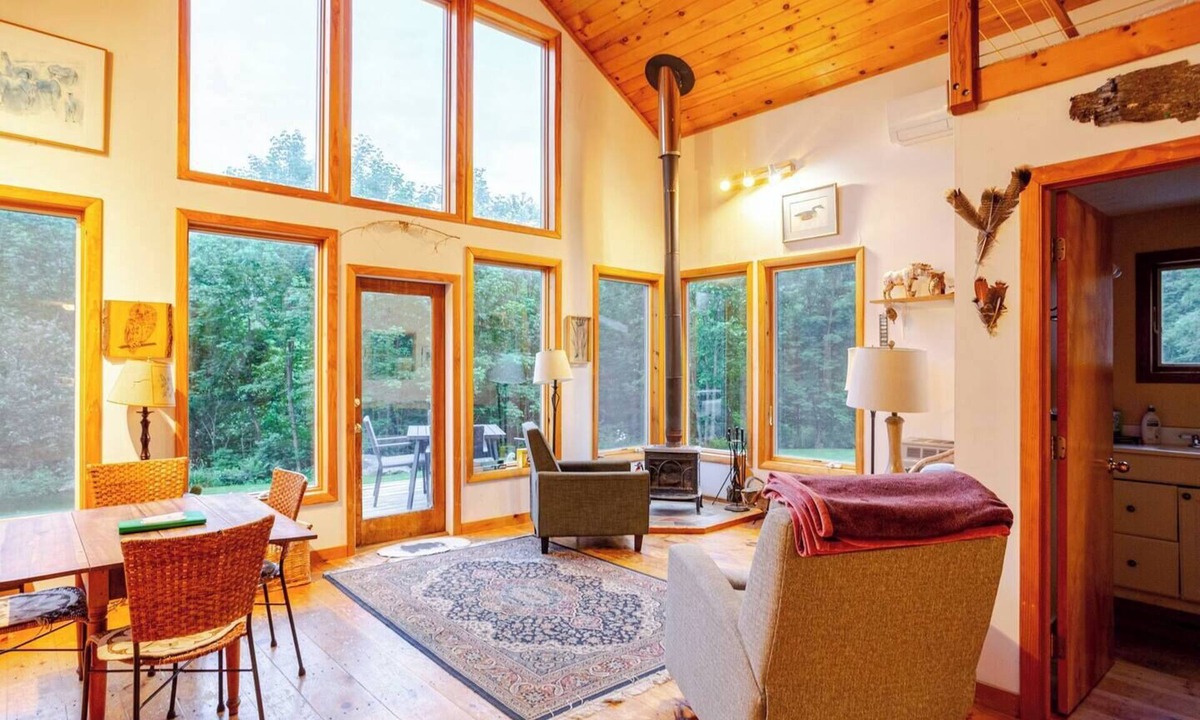 Hancock Cabin | Hancock hideaway