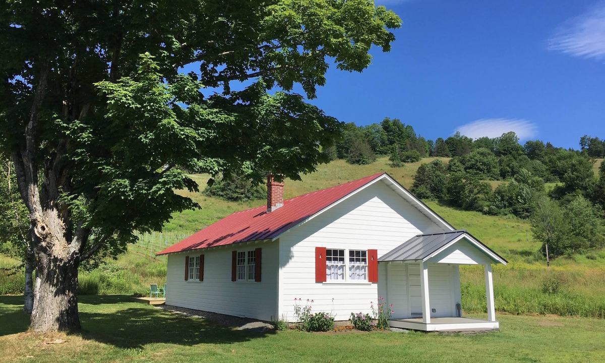 Woodstock Cottage | Historic Ski Lodge on 112-Acre Vineyard