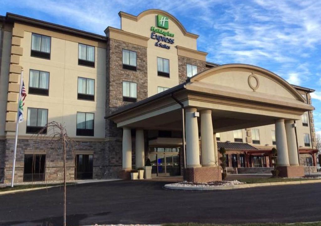 Homeacre-Lyndora Hotel | Holiday Inn Express & Suites Butler by IHG