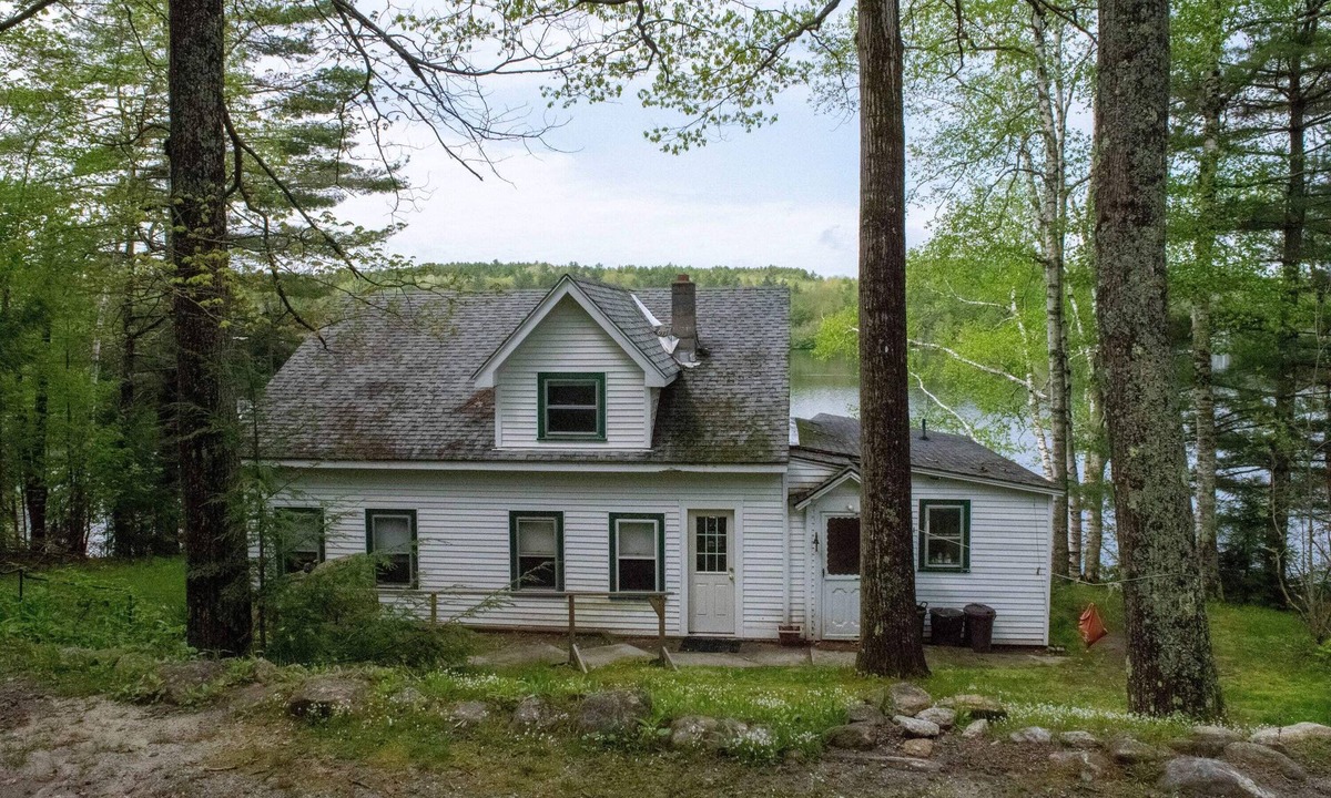 Sunapee House | Home At Last Summary:
