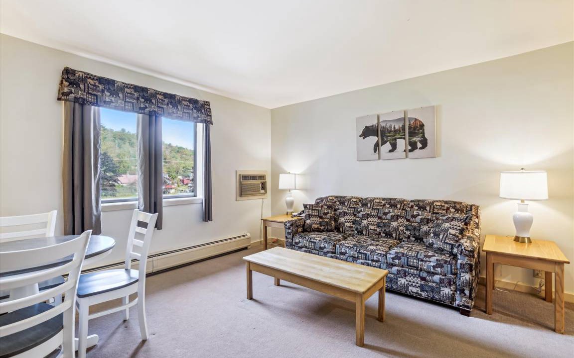 West Bridgewater Hotel | Hotel ∙ 1 bedroom ∙ 6 guests