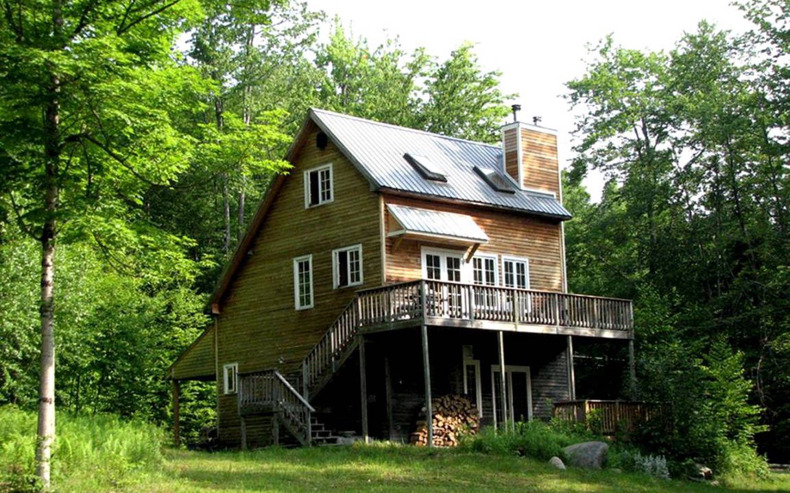 Williamsville House | House ∙ 2 bedrooms ∙ 5 guests