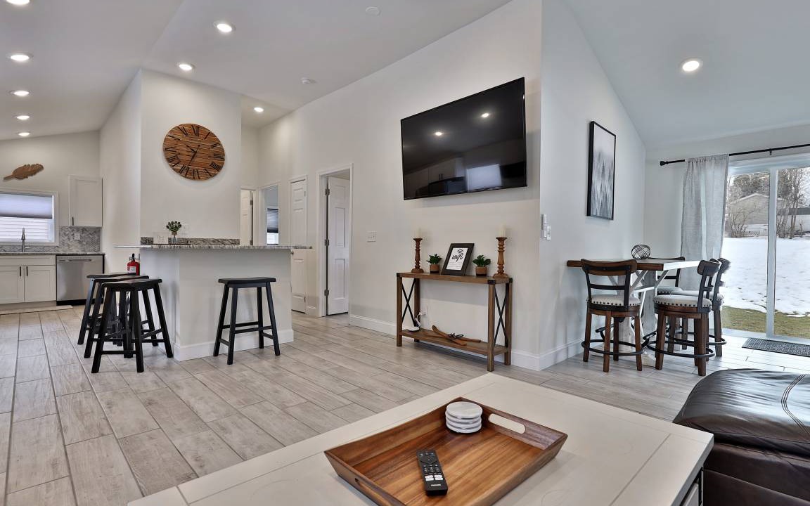 East Haven  Rutland County House | House ∙ 2 bedrooms ∙ 6 guests