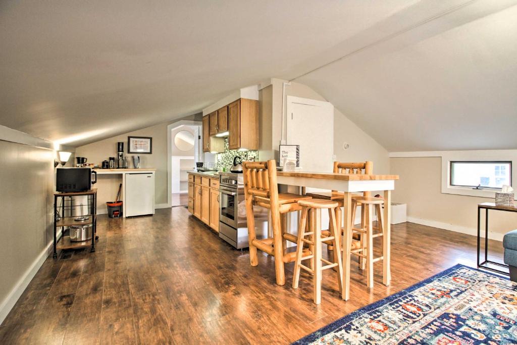 Wallingford House | Idyllic Wallingford Retreat - Near Skiing and Hiking