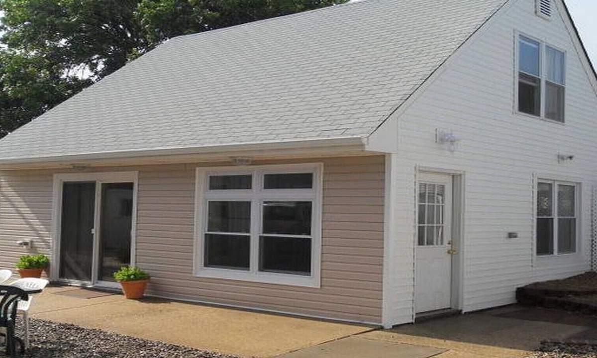 Ortley Beach Apartment | Jersey Shore - Summer 2025 - Lavallette - Sleeps up to 8!