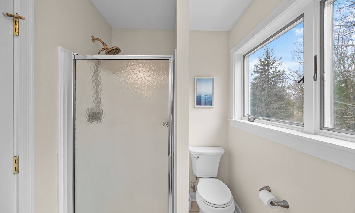Valois House | Lakefront 6BR Retreat with Private Dock, Huge Deck & Epic Seneca Views