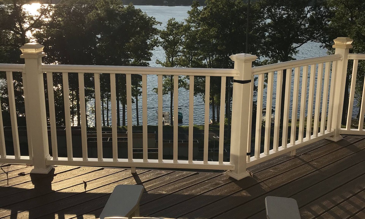 Northville House | Lakefront home on the Great Sacandaga Lake with sunset views and 110 ft frontage