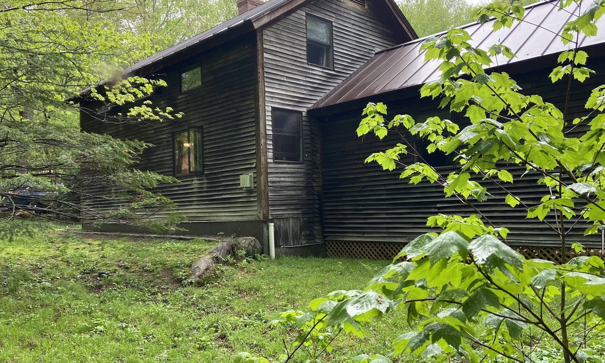 Sandwich House | Lakes Region, close to hiking, access to Squam, many ski mountains within 1 hour