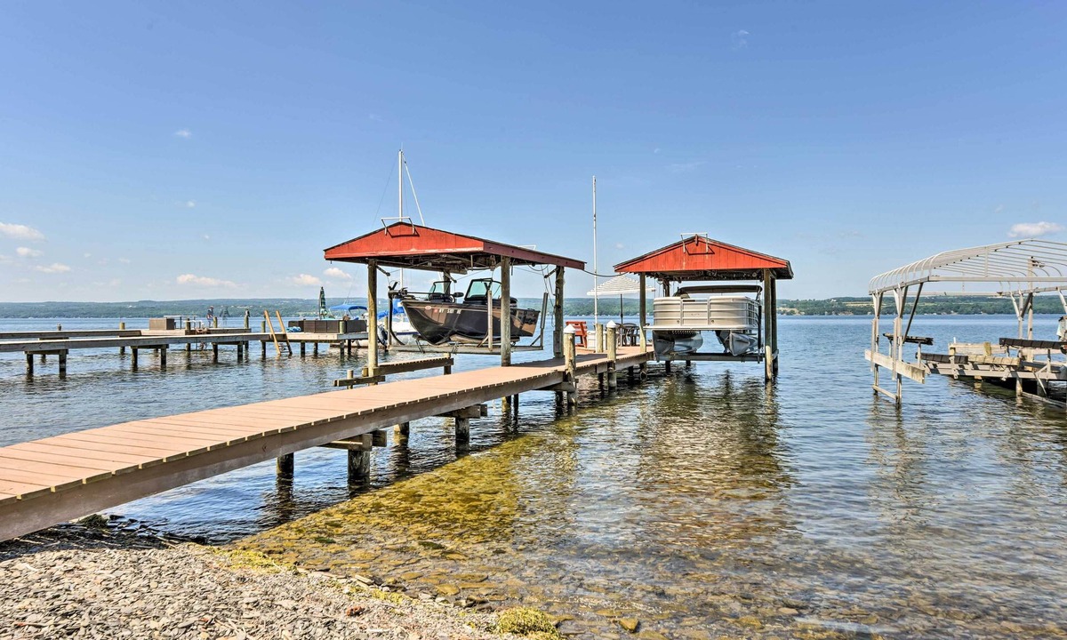Lodi Cottage | Lakeside Lodi Hideaway w/Dock & Nearby Parks