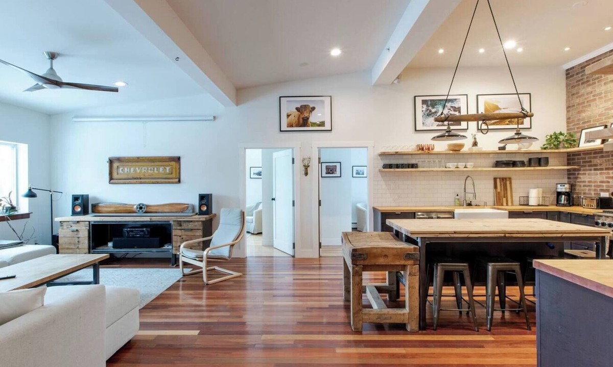 Centennial Apartment | Large Industrial Apartment on the Winooski Rotary