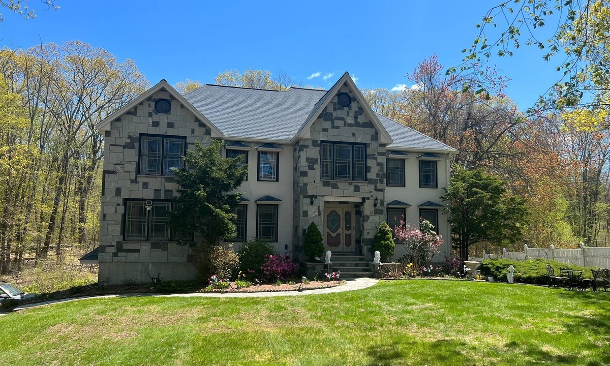 Andover House | Large Scenic Home, Safe Quite Neighborhood, 30 min to Boston, Nashua, Manchester