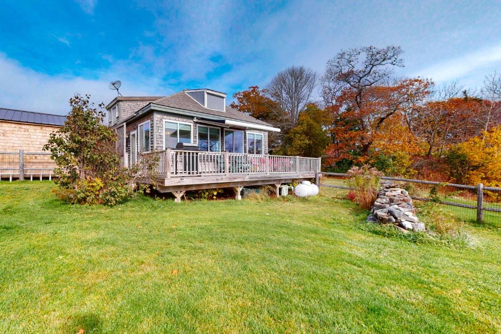Rockland House | Lighthouse Lookout