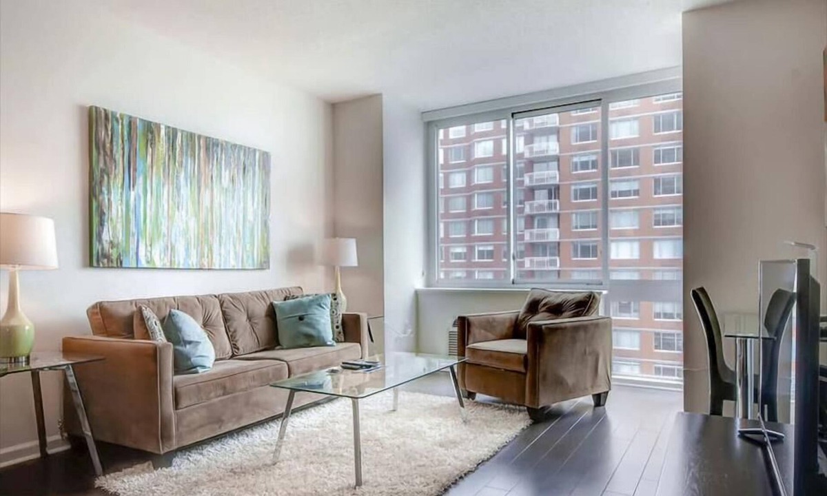 Grove Path | Hudson Exchange