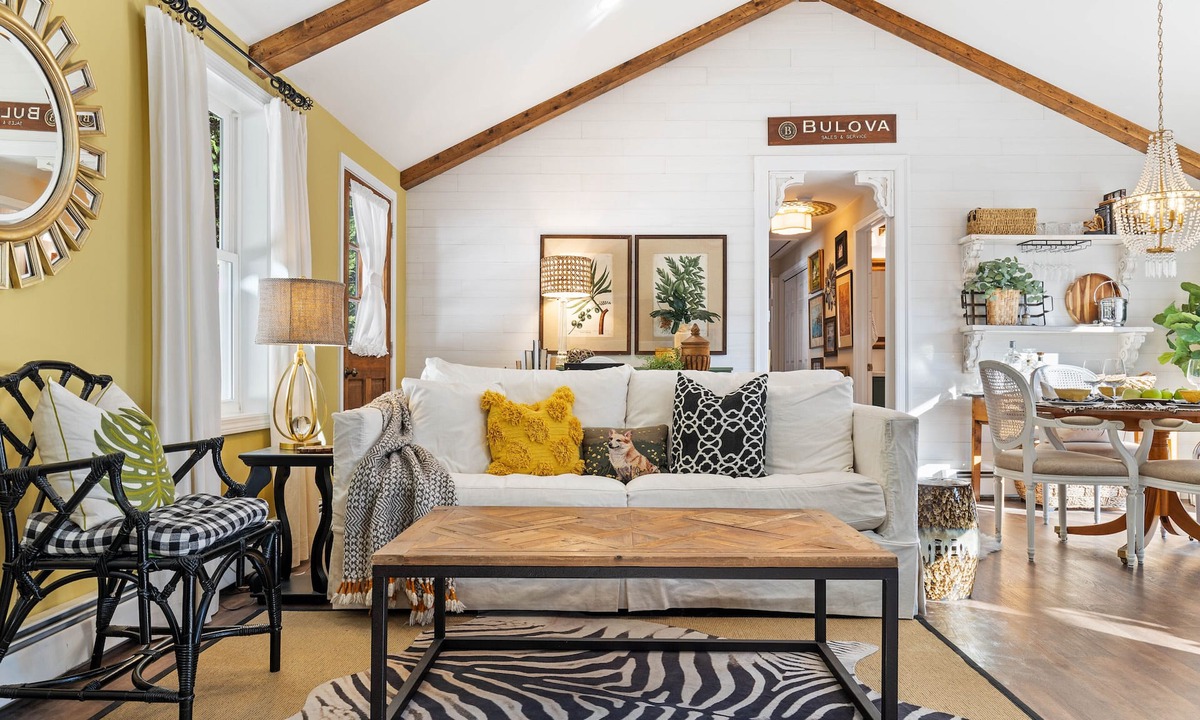 Old Saybrook Center House | Luxury & Premier Location-THE CASHMERE COTTAGE! Near the Kate/Saybrook Point!n