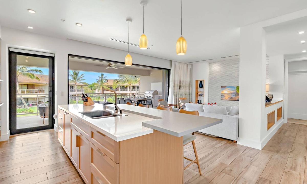 Honokowai Villa | Maui Resort Rentals: 9 Total Bedrooms at Kaanapali’s Newest Luxury Residences, Steps from Beach & Resort Amenities!