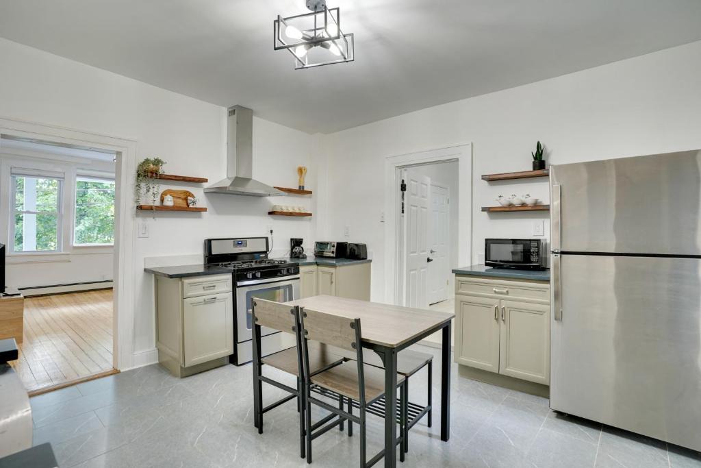 Hastings Apartment | Modern Hastings-On-Hudson Home Near River!