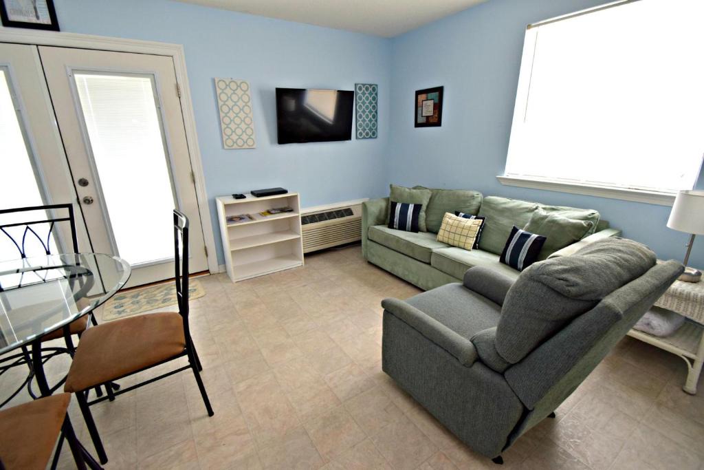 Gulf Shores Apartment | Moonraker 12 Condo