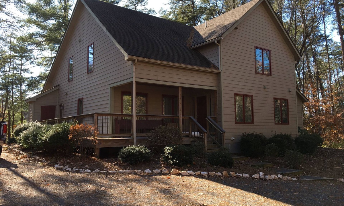 Nellysford House | Mountain Home at Wintergreen Resort.in the heart of Virginia's wine country.