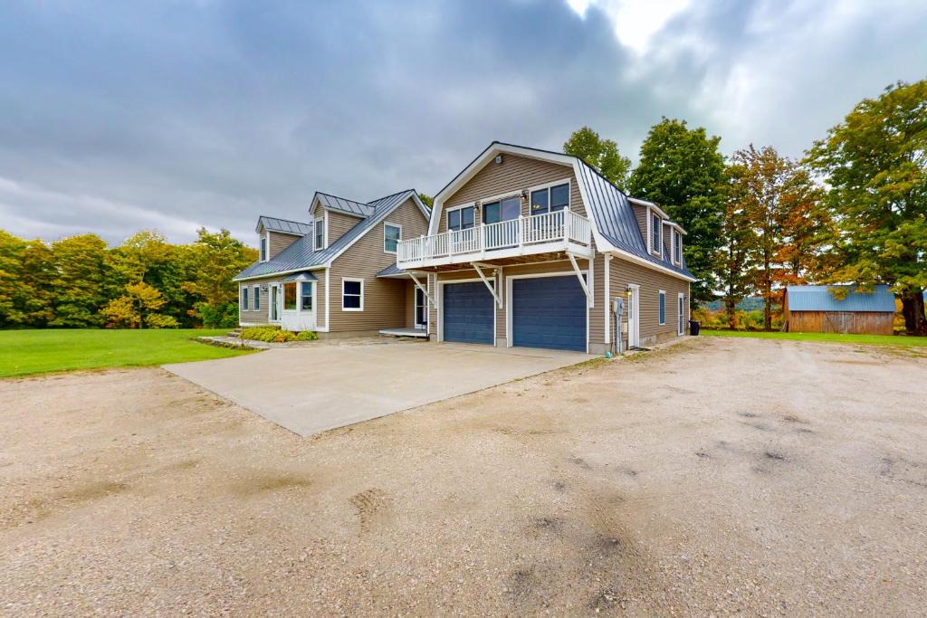 Mount Holly House | Mountain View Hideaway - Unit B