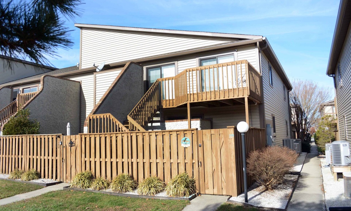 North Ocean City Condo | Newly renovated 2-bedroom condo with WiFi and indoor/outdoor pools located uptown and only 2 blocks to the beach!