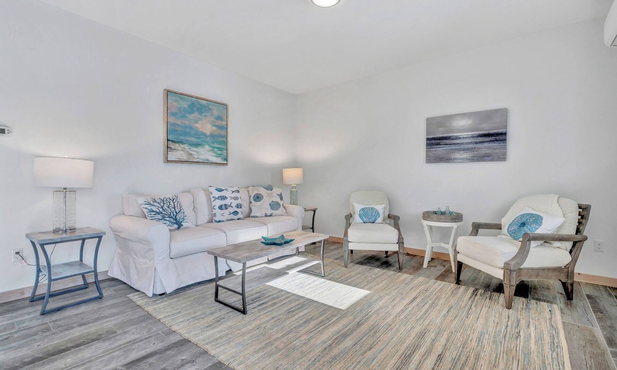 Owls Head House | Ocean Breeze West Wind – 2BR Retreat Near Rockland
