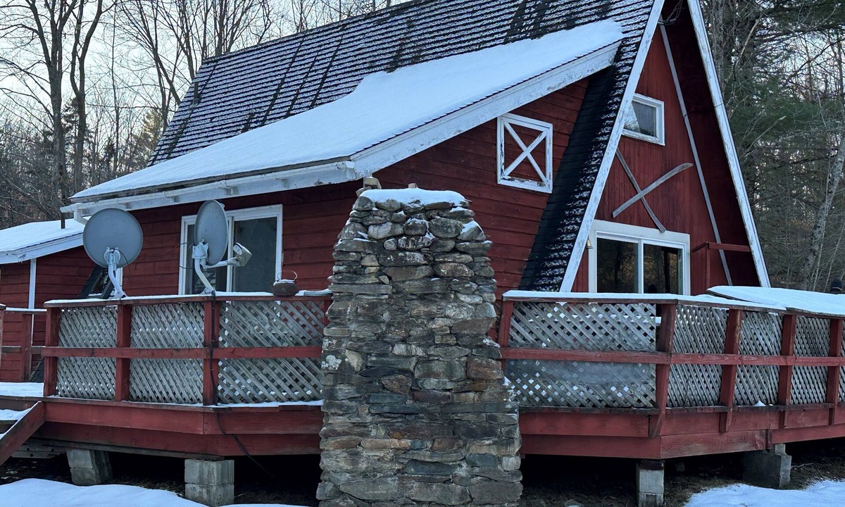 Mount Holly Ski Chalet | Okemo tickets and cozy A Frame home on private 103 private acres