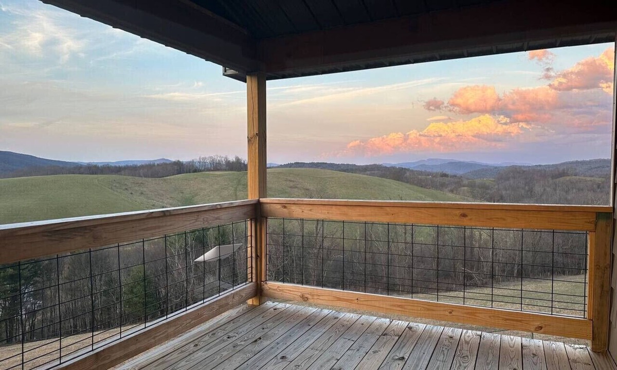 Mouth of Wilson Cabin | Private Cabin & Views@GraysonHighlands