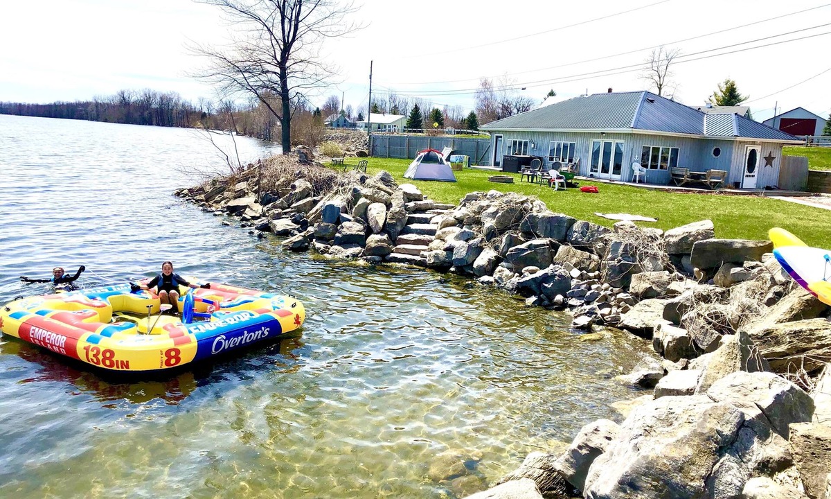 Champlain House | Private Lakefront 4-bedroom vacation with two home's on Lake Champlain