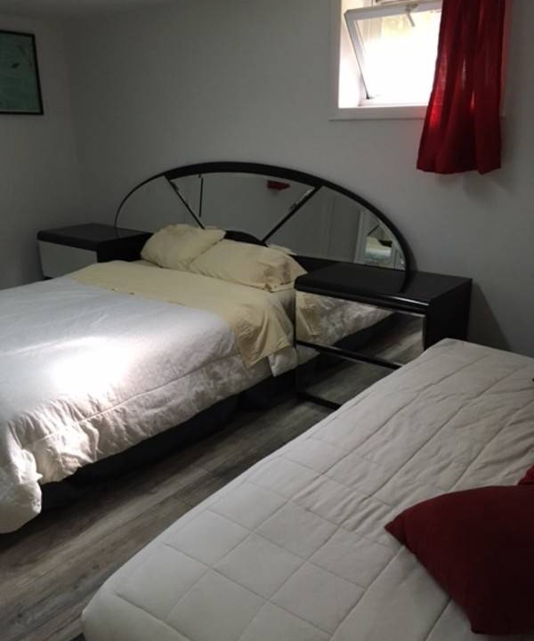 Pelham Resort | Private room ∙ 2 guests