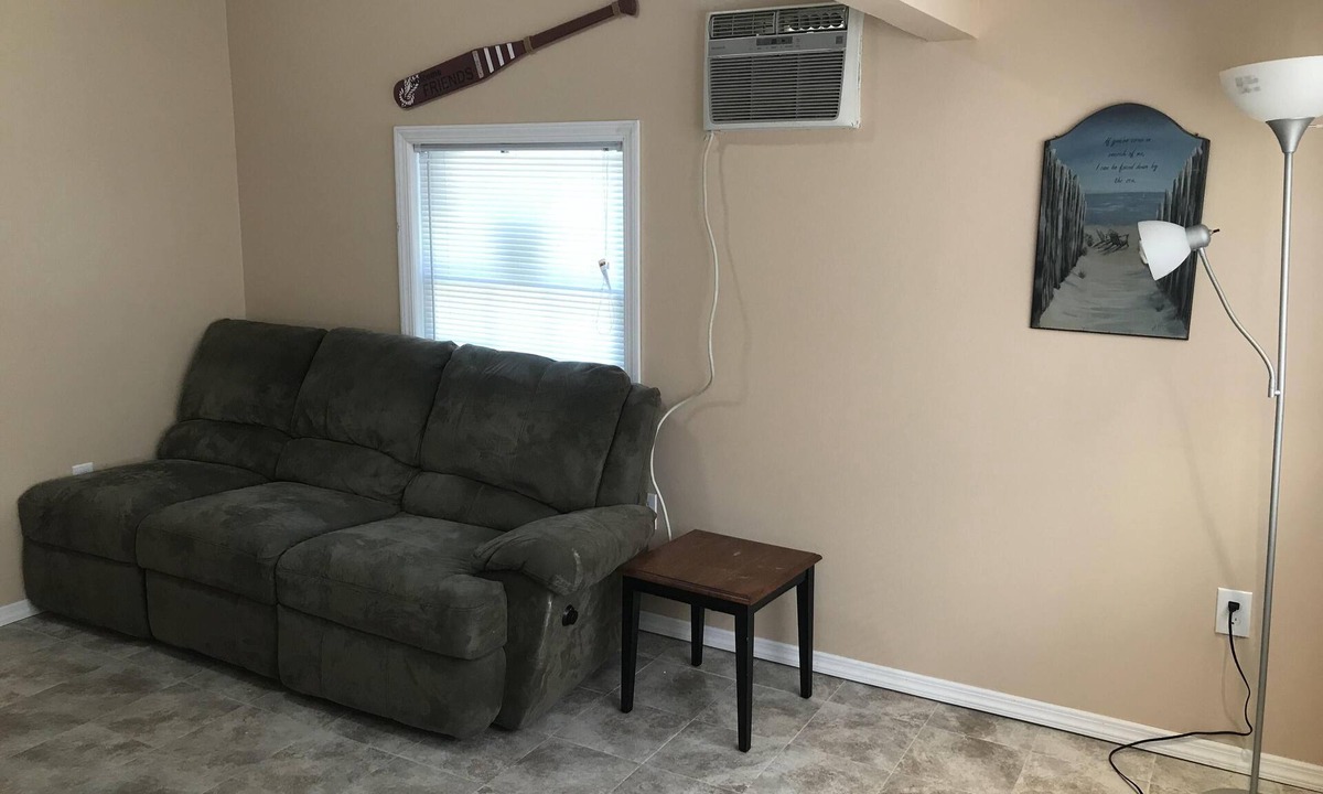 Seaside Heights House | Quaint 3 family, half a block from the beach/boardwalk