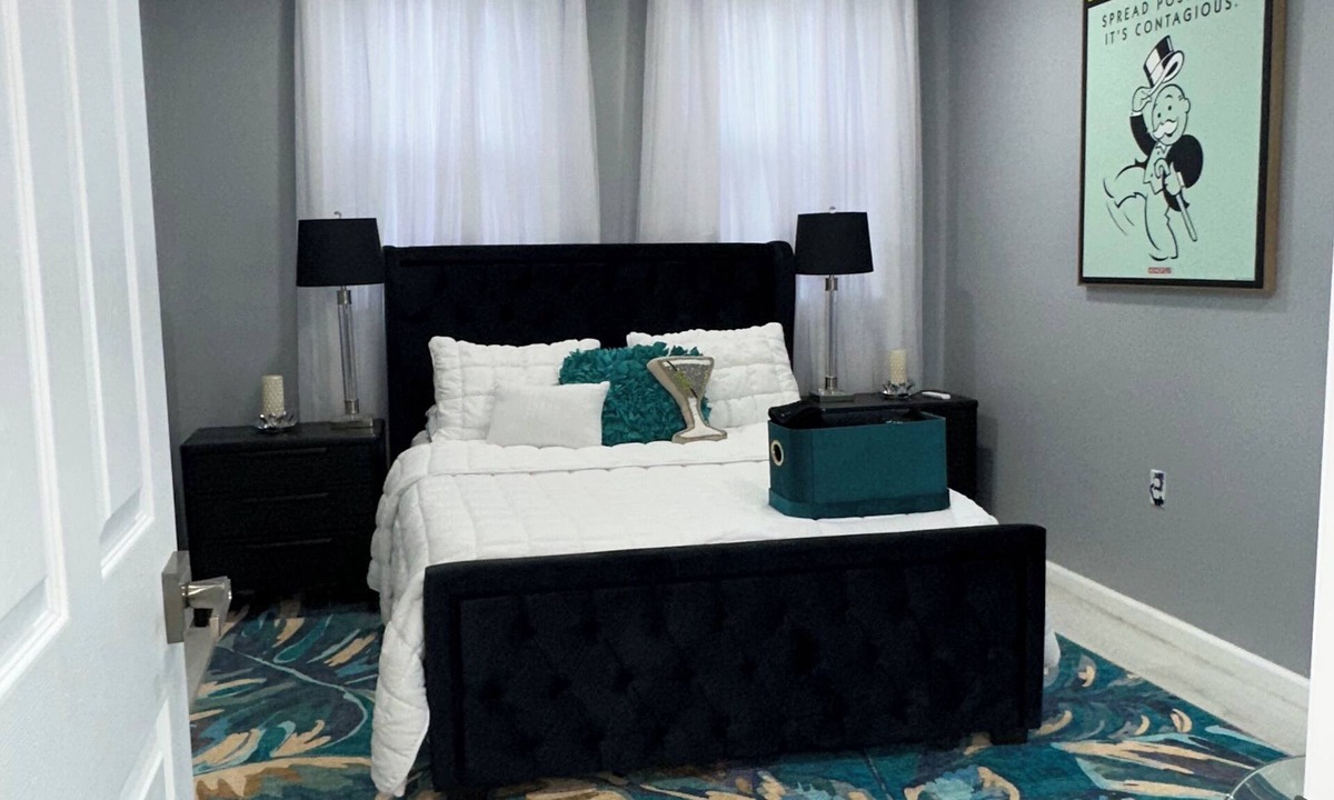 Weequahic Apartment | Romantic vacation private getaway