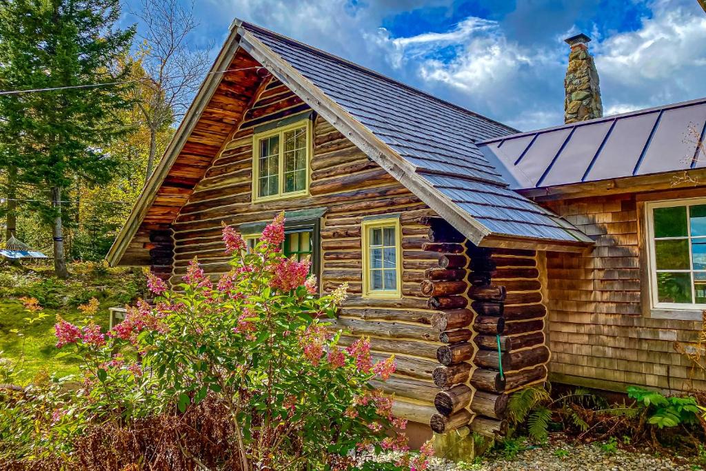 Warren House | Scenic Sourbush