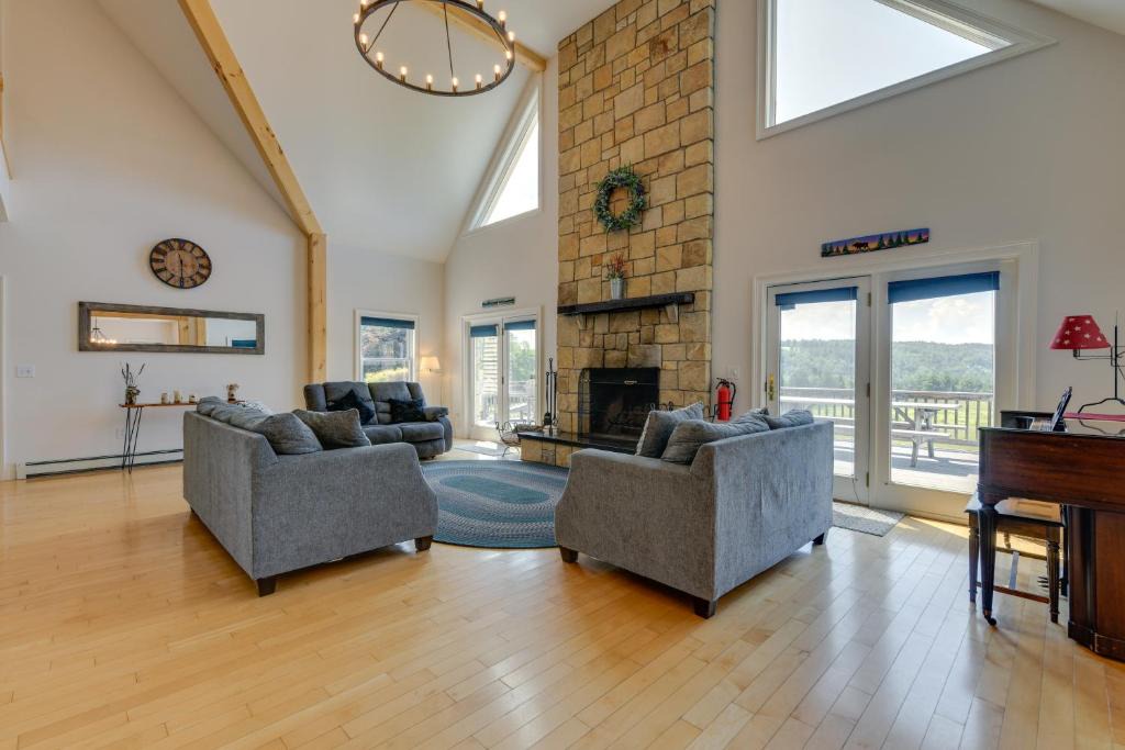 East Calais House | Secluded Family Getaway Near Stowe Deck and Hot Tub