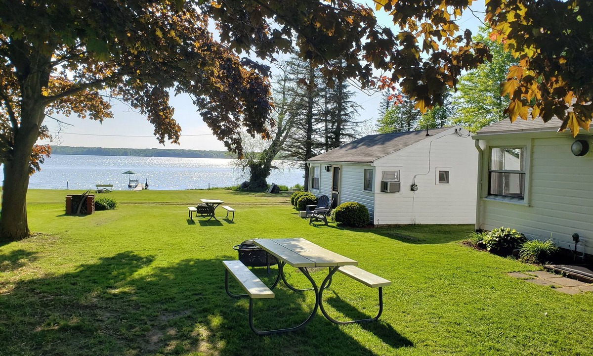 Pymatuning Central House | SHORE HAVEN COTTAGE #1