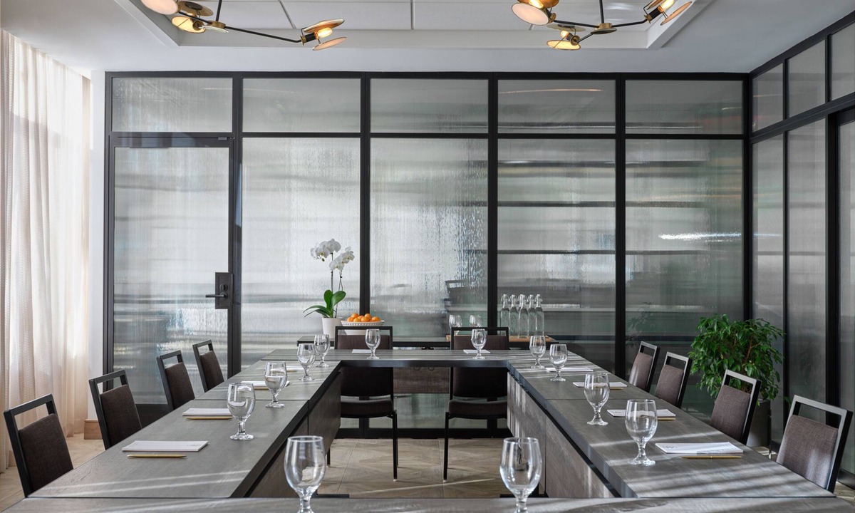 Hanover Hotel | Six South St Hotel