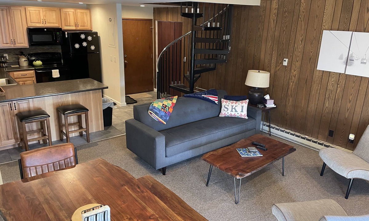 Mendon Condo | Ski condo close to multiple resorts