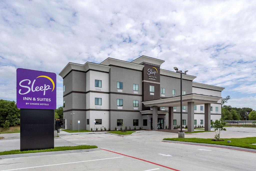 Barrett Hotel | Sleep Inn & Suites Crosby