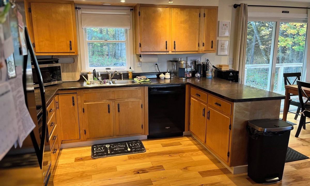 Maplecrest House | Spacious 5-bedroom house in marvelous Windham with AC, WiFi & wood burning stove