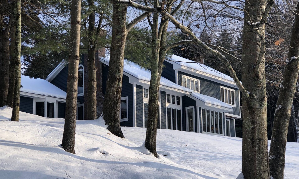 Quechee House | Spacious home on picturesque grounds with stunning views. Quechee - Woodstock